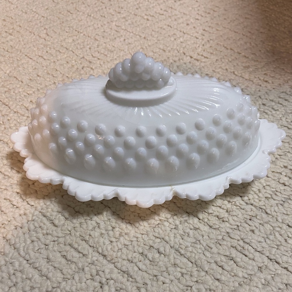Covered butter dish. Hobnail milk glass